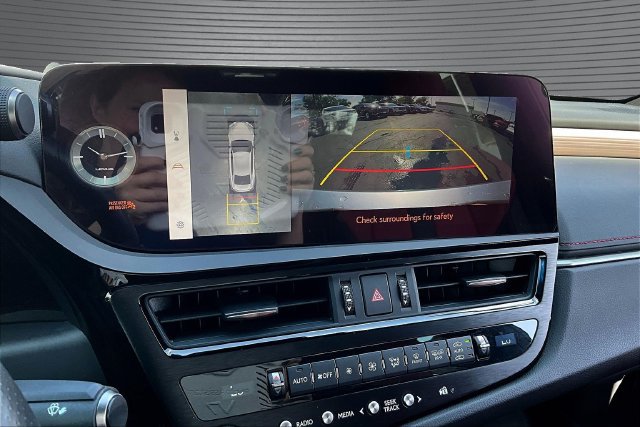 Used 2023 Lexus ES 350 F Sport w/ Accessory Package (Z2) FWD image 14