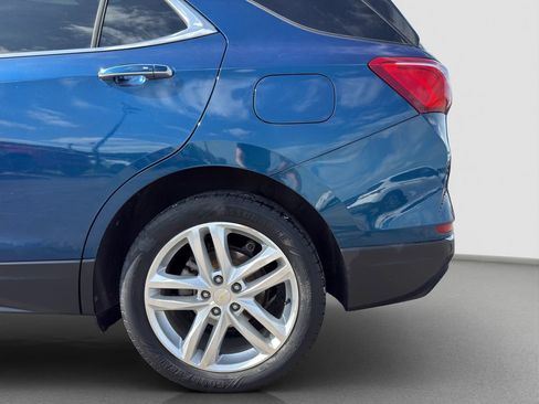 Used 2019 Chevrolet Equinox Premier AWD/4WD image 22