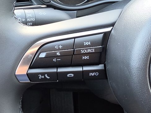 Used 2025 MAZDA CX-30 AWD 2.5 S w/ Preferred Package image 14