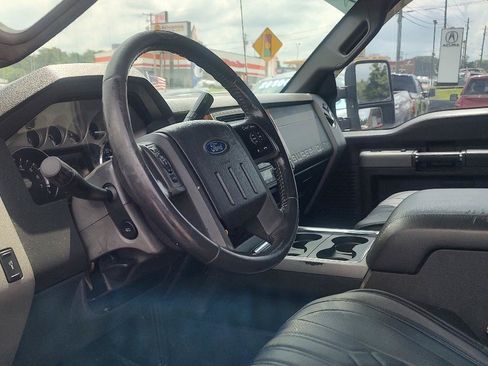 Used 2011 Ford F250 Lariat w/ Lariat Ultimate Pkg AWD/4WD image 11