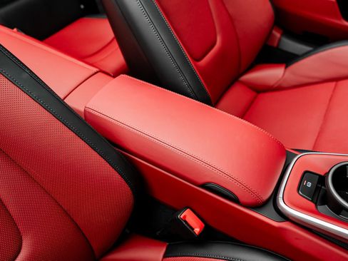 Used 2025 Porsche 911 Carrera GTS image 42