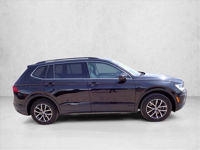 Used 2019 Volkswagen Tiguan SE w/ Panoramic Sunroof Package AWD/4WD image 5
