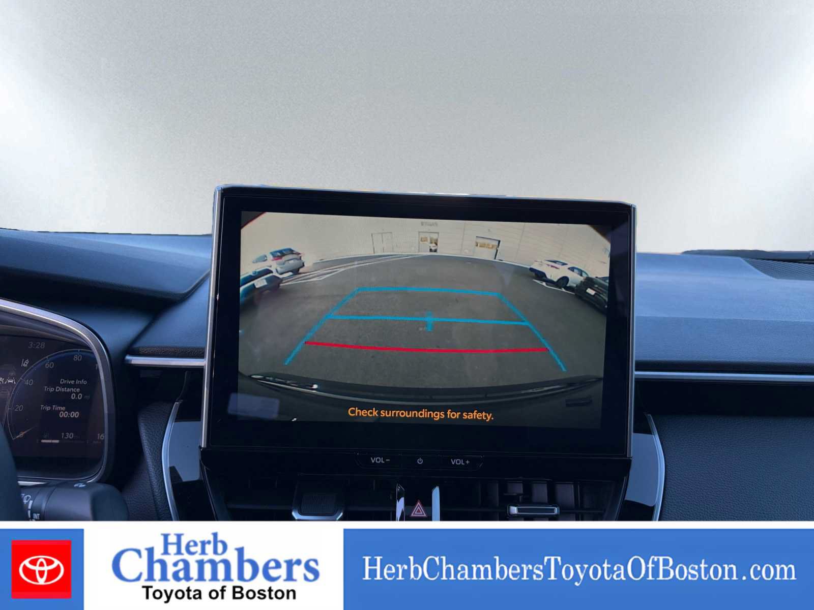 Used 2026 Toyota Corolla XSE FWD image 13