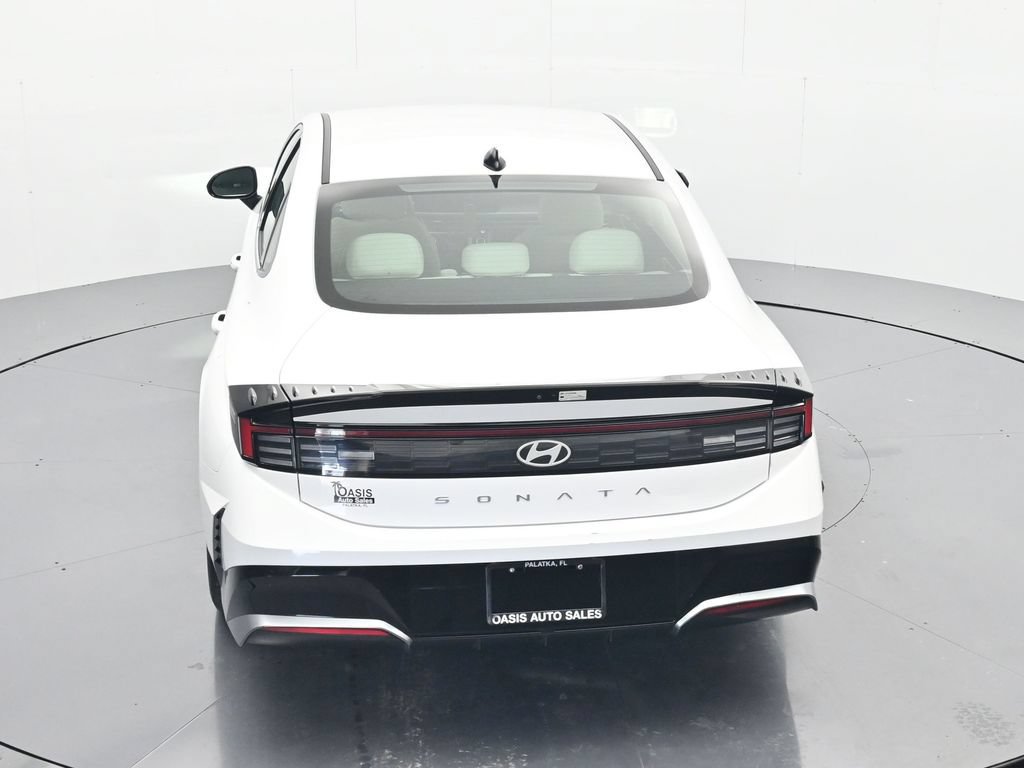 Used 2025 Hyundai Sonata SEL FWD image 34