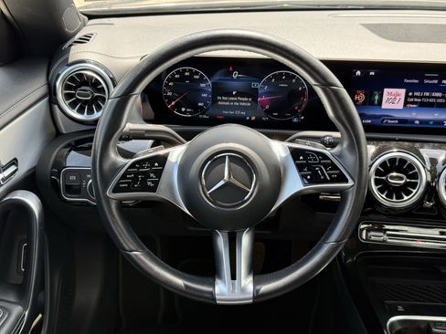 Used 2025 Mercedes-Benz CLA 250 image 16