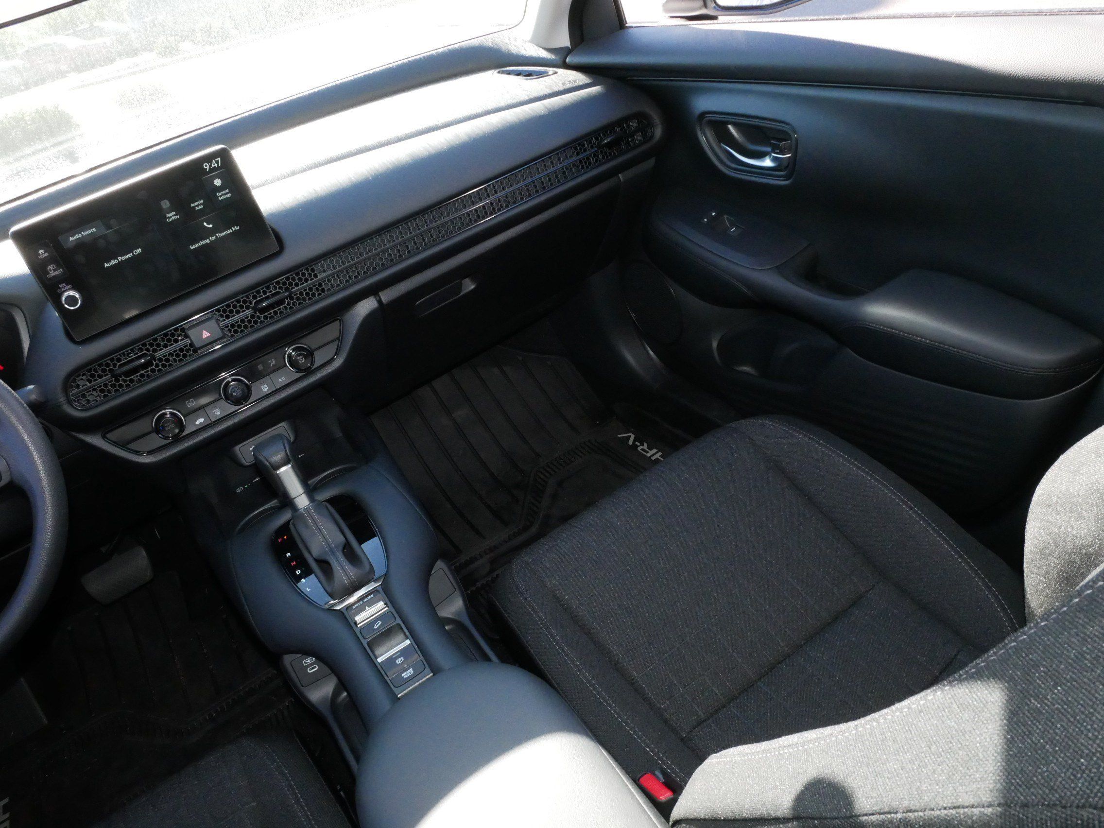 Used 2027 Honda HR-V LX image 11