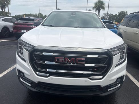 Used 2022 GMC Terrain AT4 w/ Infotainment Package II AWD/4WD image 3