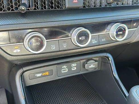 Used 2024 Honda CR-V EX image 18