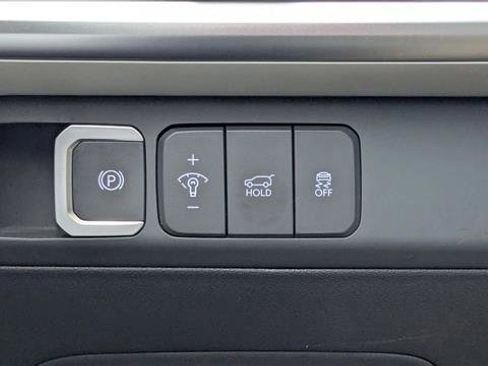 Used 2024 Hyundai Santa Fe SEL image 16