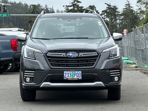 Used 2024 Subaru Forester Touring AWD/4WD image 6