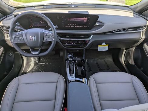 New 2026 Buick Envista Avenir image 19