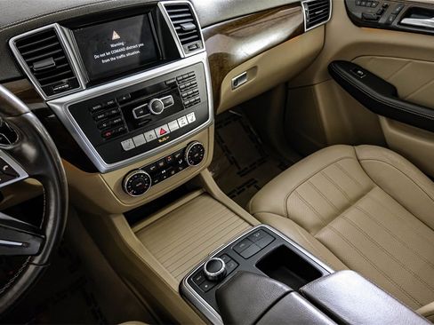 Used 2015 Mercedes-Benz GL 320 BlueTEC 4MATIC image 24