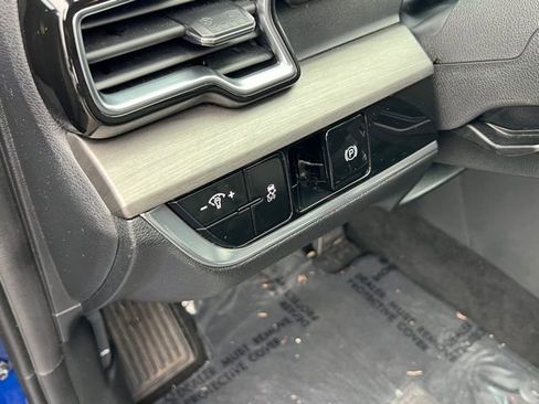 Certified 2023 Kia Sportage X-Line image 15