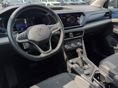 Used 2022 Volkswagen Taos SE AWD/4WD image 14