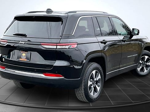 Used 2022 Jeep Grand Cherokee Limited 4xe w/ Luxury Tech Group II image 23