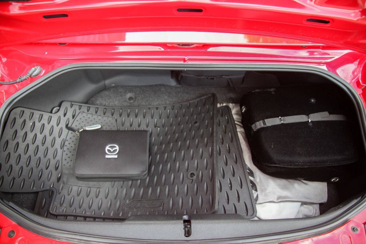 Used 2007 MAZDA MX-5 Miata Grand Touring w/ Premium Pkg RWD image 56
