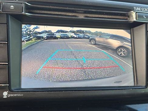 Used 2015 Toyota RAV4 XLE FWD image 11