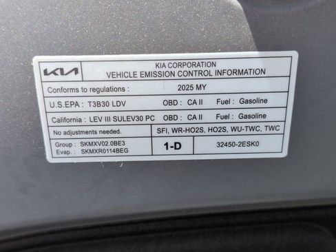 Certified 2025 Kia Soul S FWD image 34