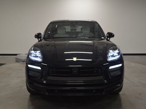 New 2026 Porsche Macan S image 8