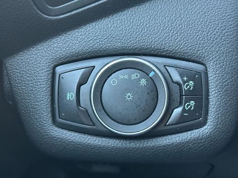 Used 2016 Ford Escape SE image 20