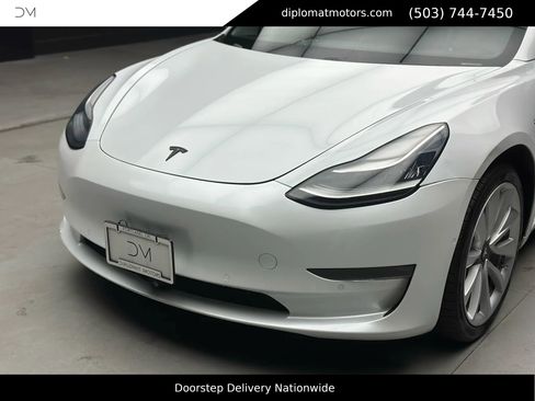 Used 2018 Tesla Model 3 Long Range image 13
