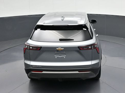 Used 2025 Chevrolet Equinox LT w/ Safety and Technology Package FWD image 21