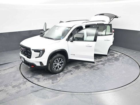 New 2025 GMC Acadia AT4 w/ LPO, Floor Liner Package image 42