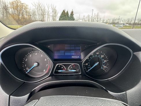Used 2014 Ford Focus SE w/ Equipment Group 201A image 9
