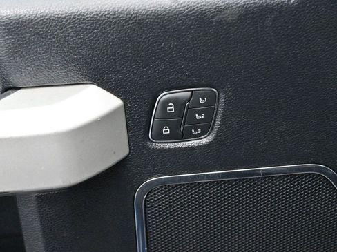 Used 2020 Ford F350 Lariat w/ Lariat Value Package image 12