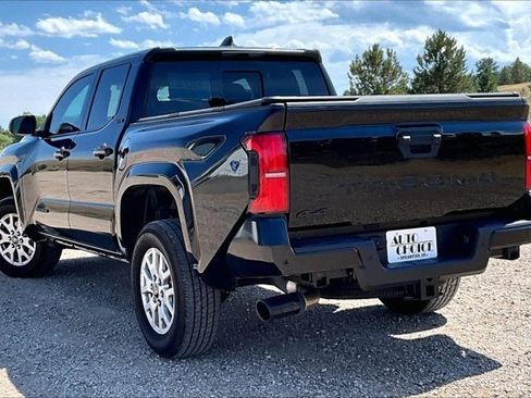 Used 2025 Toyota Tacoma SR5 AWD/4WD image 4