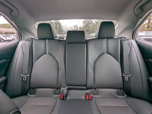 Used 2024 Toyota Camry XSE image 10