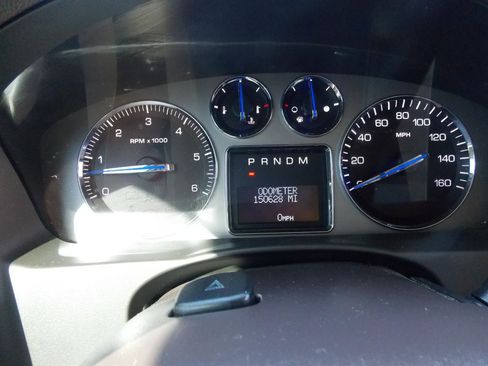 Used 2007 Cadillac Escalade 2WD w/ Information Package image 9