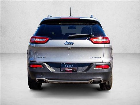 Used 2016 Jeep Cherokee Limited AWD/4WD image 6