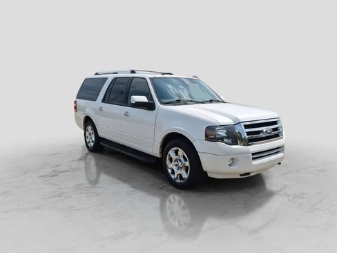 Used 2014 Ford Expedition EL Limited w/ Equipment Group 301A AWD/4WD image 2