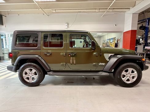Certified 2020 Jeep Wrangler Unlimited Sport S AWD/4WD image 10