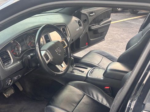 Used 2014 Dodge Charger R/T image 16