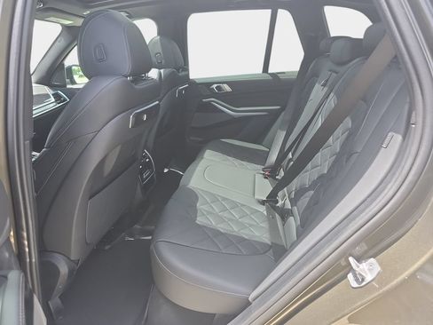 Used 2024 BMW X5 sDrive40i w/ M Sport Package RWD image 21
