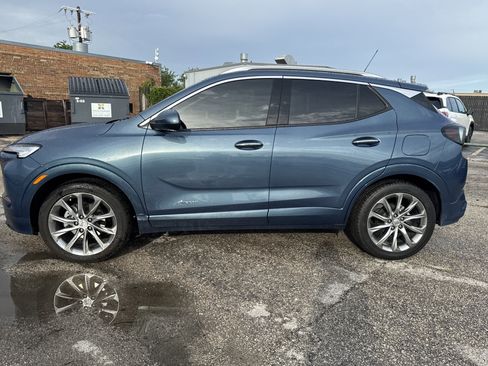 Used 2025 Buick Encore GX Avenir w/ Avenir Convenience Package FWD image 8