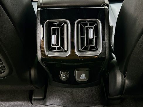 Used 2024 Kia Sorento SX Prestige image 27