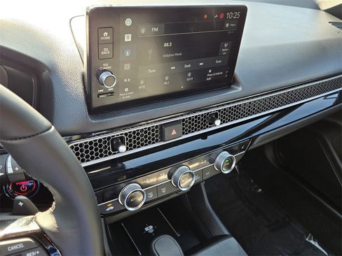 Used 2025 Honda Civic Sport Touring image 22