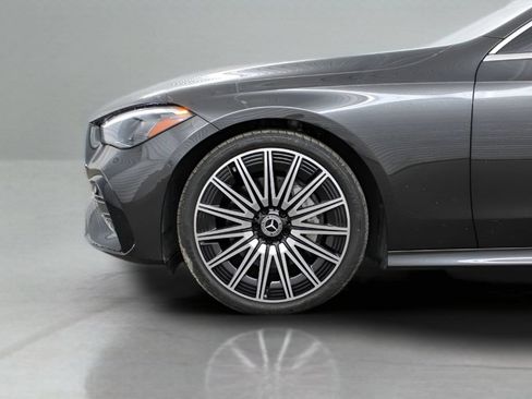 Used 2025 Mercedes-Benz CLE 300 4MATIC Coupe image 26
