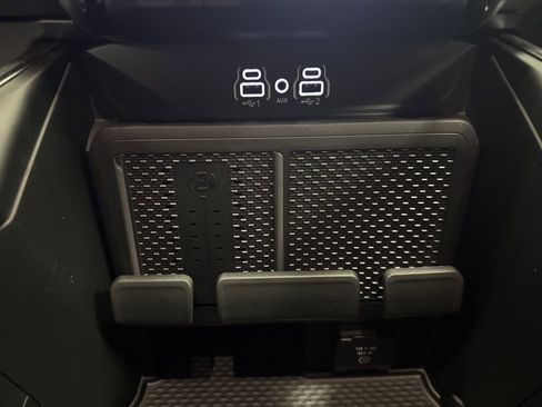 Used 2026 RAM 1500 Big Horn AWD/4WD image 24