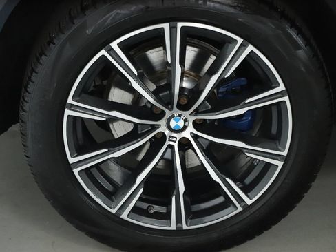 Used 2023 BMW X5 xDrive40i w/ Executive Package AWD/4WD image 15