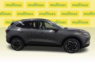 New 2026 Ford Escape Platinum w/ Premium Technology Package video 2