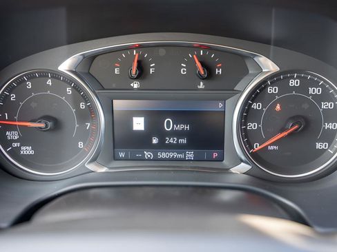 Used 2023 GMC Acadia SLT AWD/4WD image 25