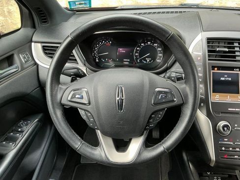 Used 2019 Lincoln MKC Premiere AWD/4WD image 16