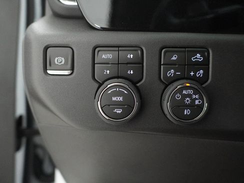 New 2026 Chevrolet Silverado 1500 RST w/ Texas Edition Plus AWD/4WD image 12