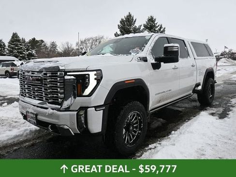 Used 2024 GMC Sierra 2500 Denali w/ Denali Reserve Package image 12