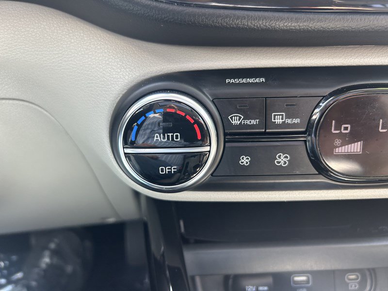 Used 2023 Kia Soul EX FWD image 28