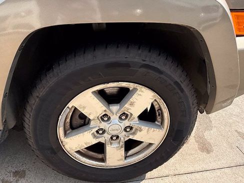 Used 2006 Jeep Commander 2WD image 33
